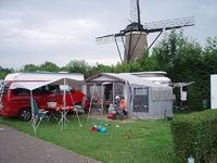 Adoer Camping International