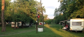 Foto van SVR Camping Oázis-Tanya